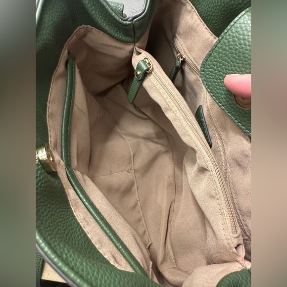 Nanette Lepore Green Shoulder Bag and Crossbody Bag - Picture 7 of 11